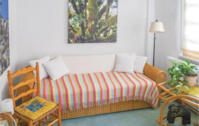 Gorgeous Apartment In Linz Am Rhein With Wifi